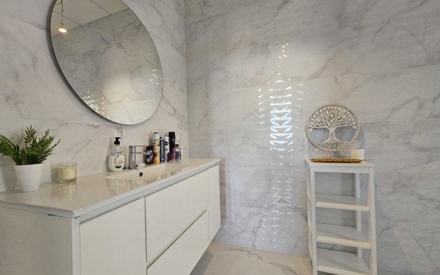 Reventa - Villa - Orihuela Costa - Las Colinas Golf Resort