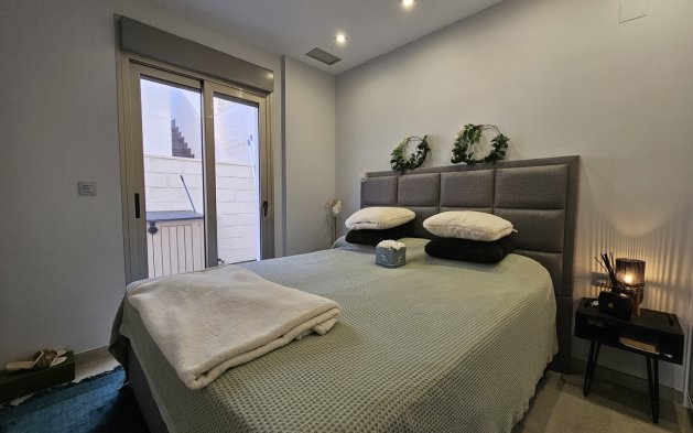 Reventa - Villa - Orihuela Costa - Villamartín