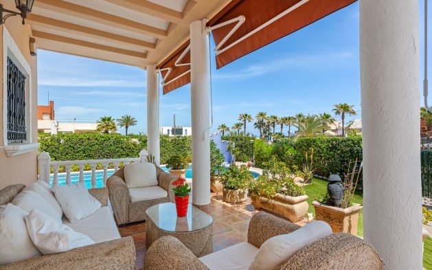 Perpardavimas - Vila - Torrevieja - Torrelamata - La Mata