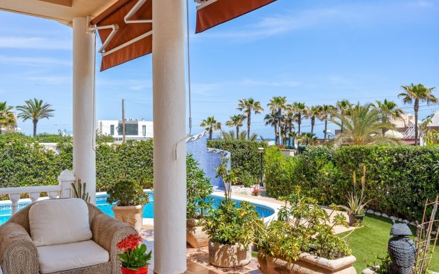 Perpardavimas - Vila - Torrevieja - Torrelamata - La Mata