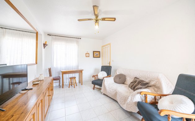 Resale - Apartment / flat - Torrevieja