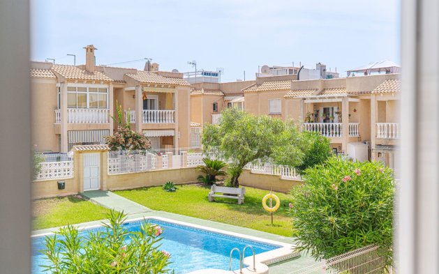 Resale - Apartment / flat - Torrevieja