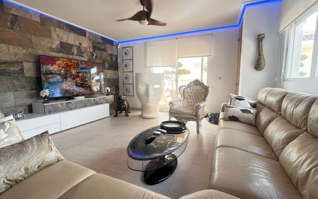 Odsprzedaż - Mieszkanie w bloku - Orihuela Costa - Los Dolses