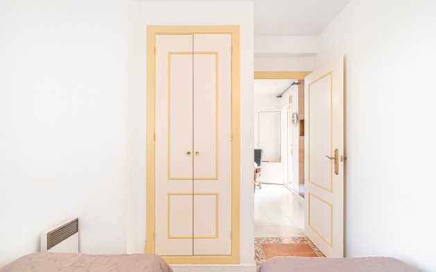 Resale - Apartment / flat - Torrevieja