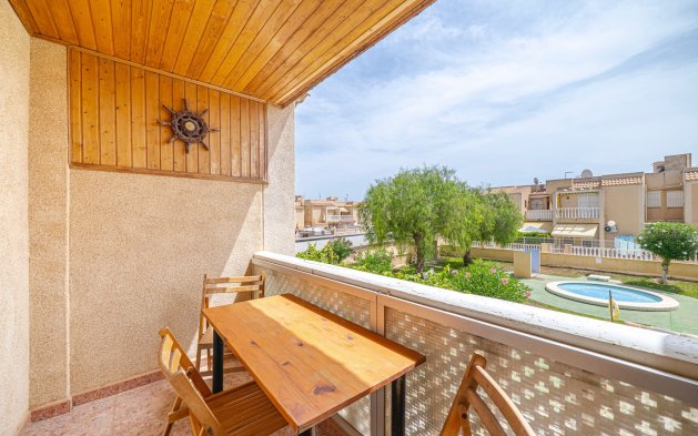 Resale - Apartment / flat - Torrevieja