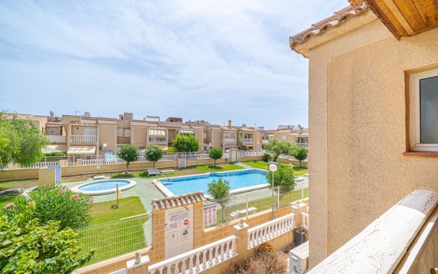 Resale - Apartment / flat - Torrevieja
