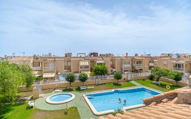 Resale - Apartment / flat - Torrevieja