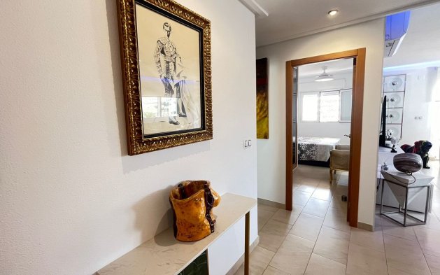 Odsprzedaż - Mieszkanie w bloku - Orihuela Costa - Los Dolses