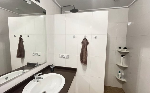 Odsprzedaż - Mieszkanie w bloku - Orihuela Costa - Los Dolses