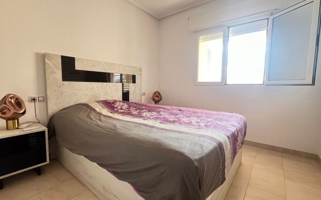 Odsprzedaż - Mieszkanie w bloku - Orihuela Costa - Los Dolses