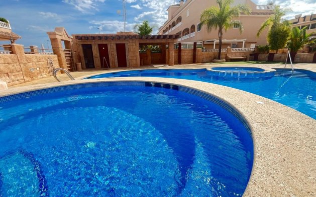 Odsprzedaż - Mieszkanie w bloku - Orihuela Costa - Los Dolses