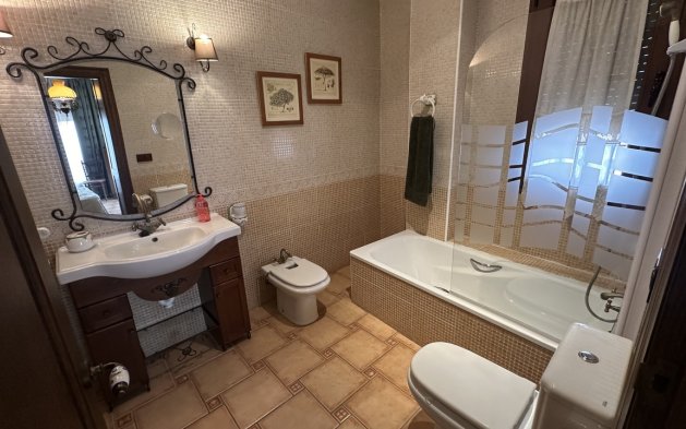 Odsprzedaż - Villa - San Miguel de Salinas