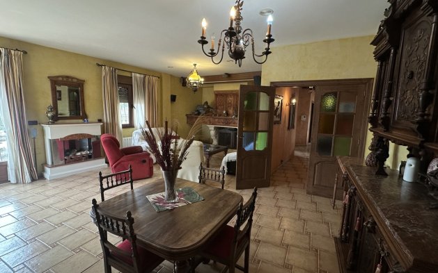 Odsprzedaż - Villa - San Miguel de Salinas