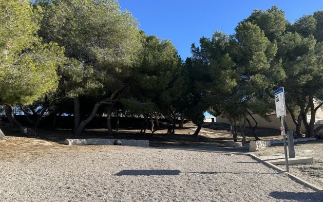 Videresalg - Parcela - Benijofar