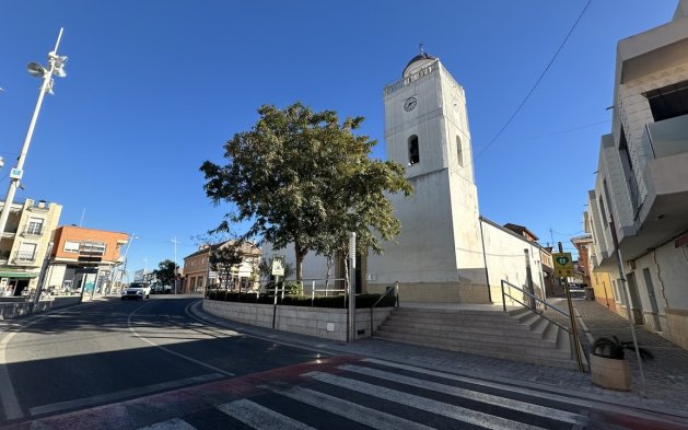 Videresalg - Parcela - Benijofar