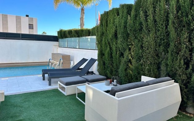 Videresalg - Villa - Rojales - Ciudad Quesada