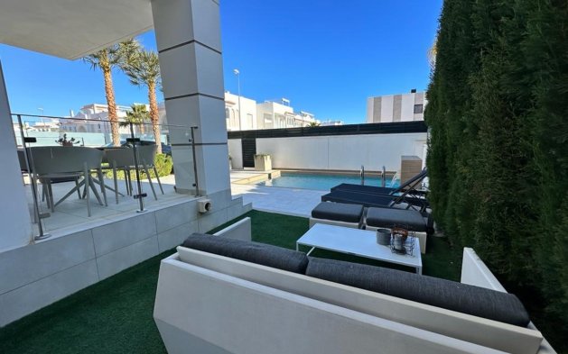 Videresalg - Villa - Rojales - Ciudad Quesada