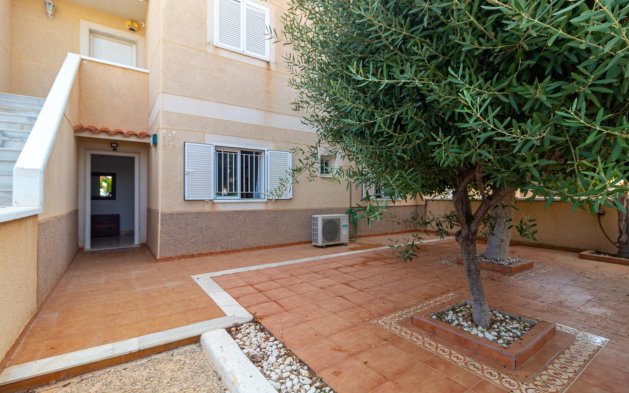 Perpardavimas - Bungalow - Orihuela Costa - Punta Prima