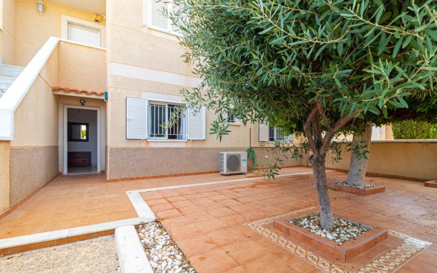 Perpardavimas - Bungalow - Orihuela Costa - Punta Prima