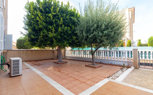Perpardavimas - Bungalow - Orihuela Costa - Punta Prima