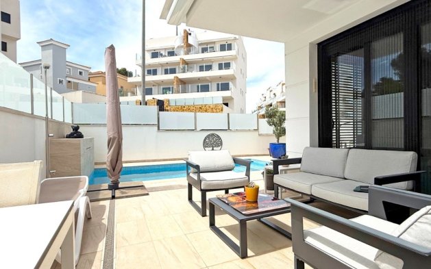 Perpardavimas - Vila - Orihuela Costa - Villamartín