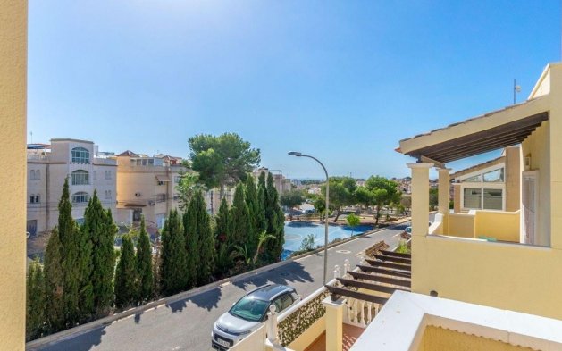 Perpardavimas - Vila - Orihuela Costa - Villamartín
