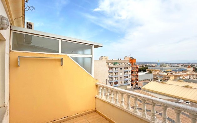 Resale - Apartment / flat - Torrevieja