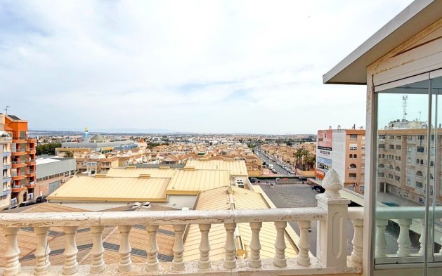 Resale - Apartment / flat - Torrevieja