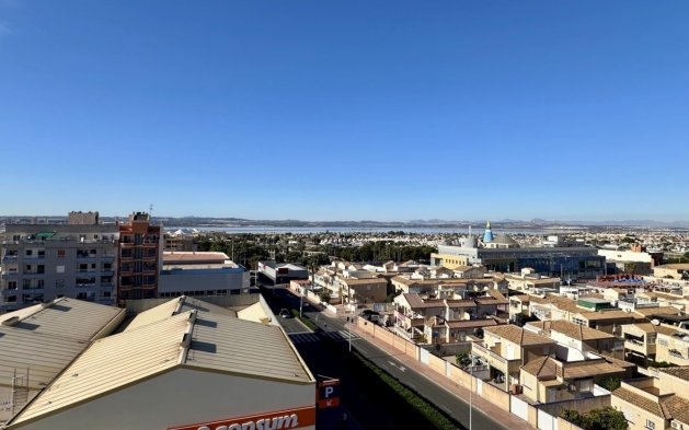 Resale - Apartment / flat - Torrevieja