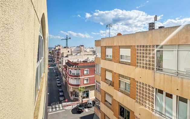 Resale - Apartment / flat - Torrevieja