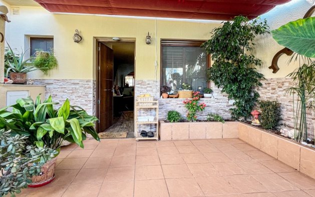 Perpardavimas - Dvipusis - Torrevieja - Los Balcones - Los Altos