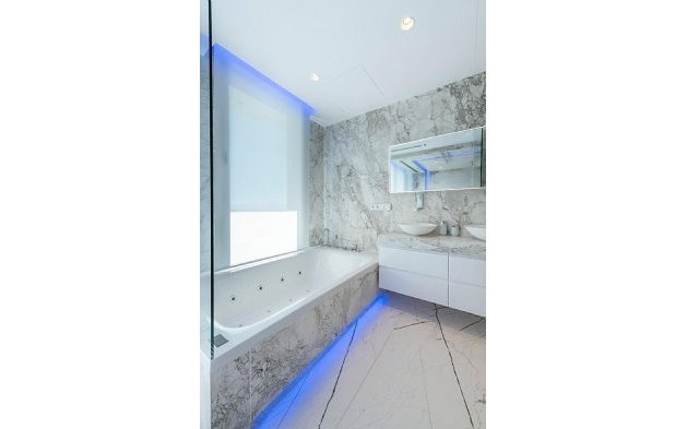 Obra nueva - Villa - Calpe
