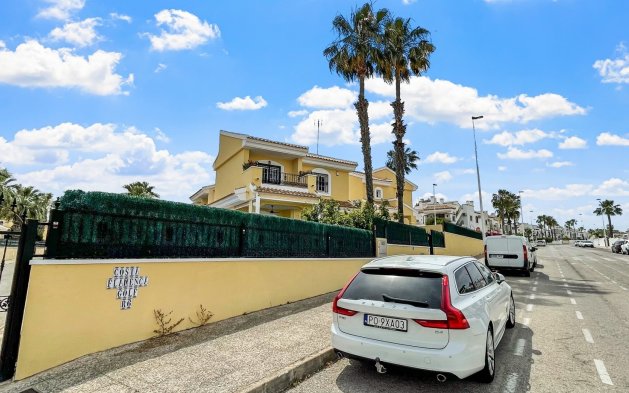 Perpardavimas - Vila - Orihuela Costa - Los Dolses