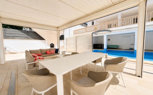 Resale - Villa - Orihuela Costa - Campoamor