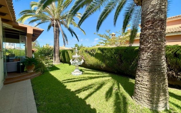Reventa - Villa - Orihuela Costa - Aguamarina