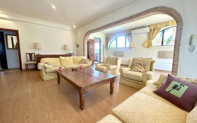 Reventa - Villa - Orihuela Costa - Aguamarina