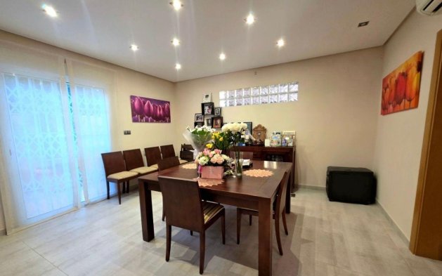 Perpardavimas - Vila - Orihuela Costa - Campoamor