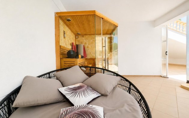 Resale - Villa - Orihuela Costa - Campoamor