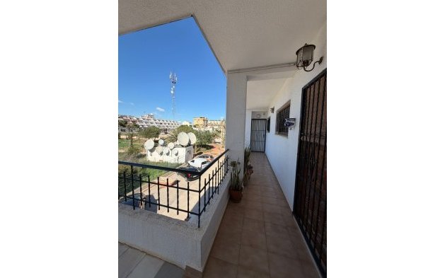 Perpardavimas -  - Orihuela Costa - Punta Prima