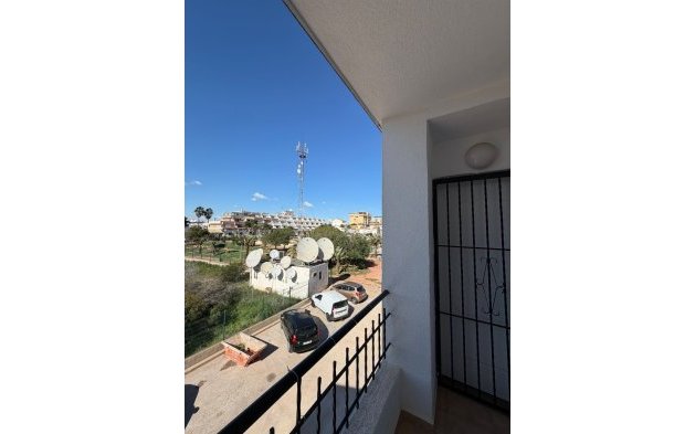 Perpardavimas -  - Orihuela Costa - Punta Prima