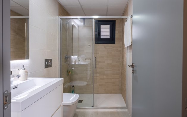 Odsprzedaż - Mieszkanie w bloku - Orihuela Costa - Playa Flamenca