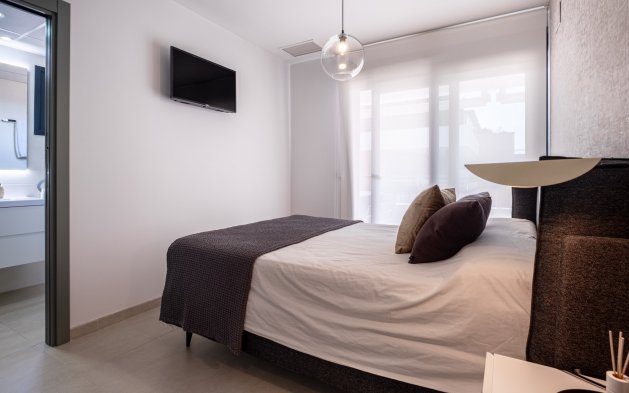 Odsprzedaż - Mieszkanie w bloku - Orihuela Costa - Playa Flamenca