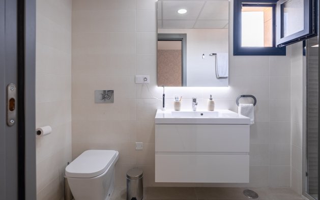 Odsprzedaż - Mieszkanie w bloku - Orihuela Costa - Playa Flamenca