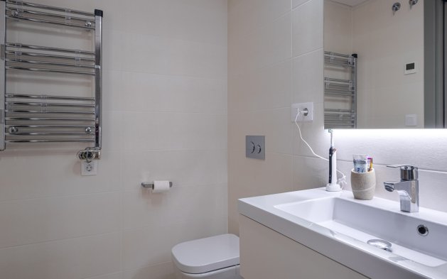 Odsprzedaż - Mieszkanie w bloku - Orihuela Costa - Playa Flamenca