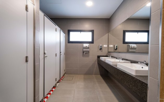 Odsprzedaż - Mieszkanie w bloku - Orihuela Costa - Playa Flamenca