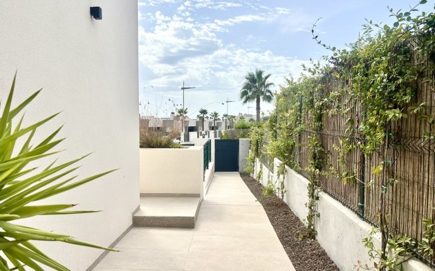 Resale - Villa - Algorfa - La Finca Golf