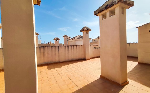 Odsprzedaż - Mieszkanie w bloku - Torrevieja
