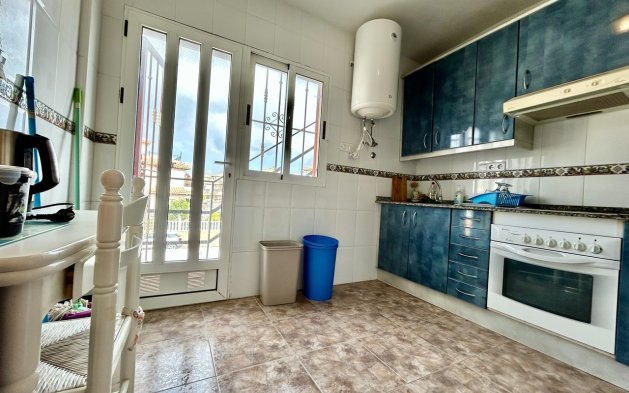 Resale - Apartment / flat - Orihuela Costa - La Zenia