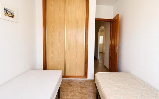 Resale - Apartment / flat - Orihuela Costa - La Zenia