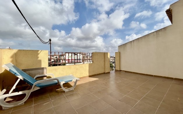 Resale - Apartment / flat - Orihuela Costa - La Zenia